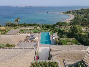 Photographie au drone d'une villa